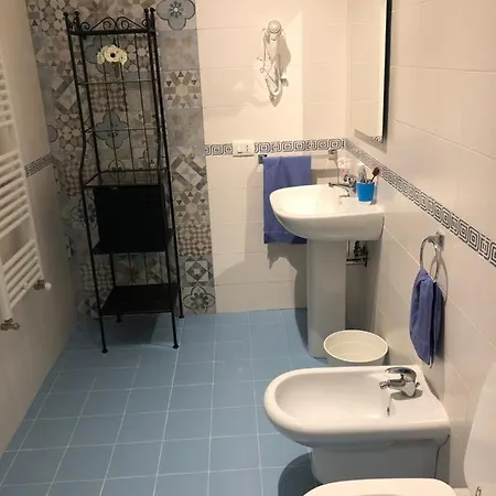 Giulio Cesare Apartment&rooms Nocleg ze śniadaniem Bari