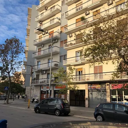 Giulio Cesare Apartment&rooms Nocleg ze śniadaniem *