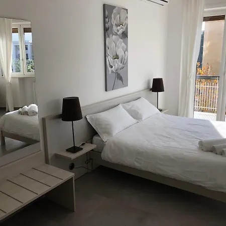 Giulio Cesare Apartment&rooms *