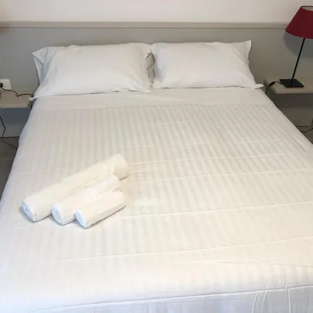 Nocleg ze śniadaniem Giulio Cesare Apartment&rooms Bari